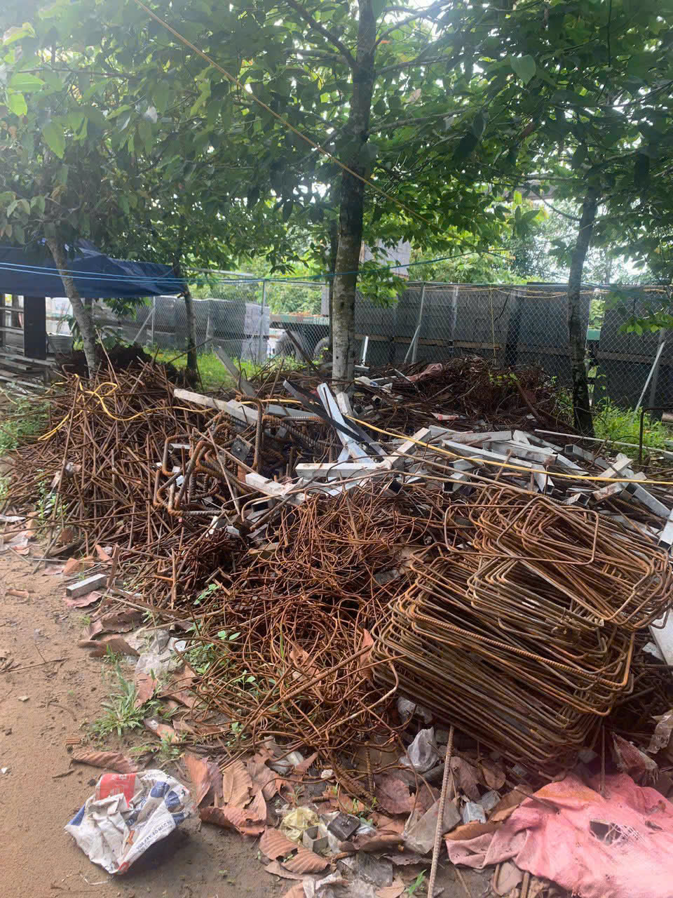 Thu mua phế liệu vải